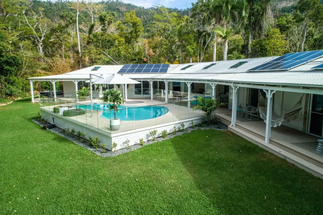 La Boheme Whitsunday Hotel Еърли Бийч Екстериор снимка